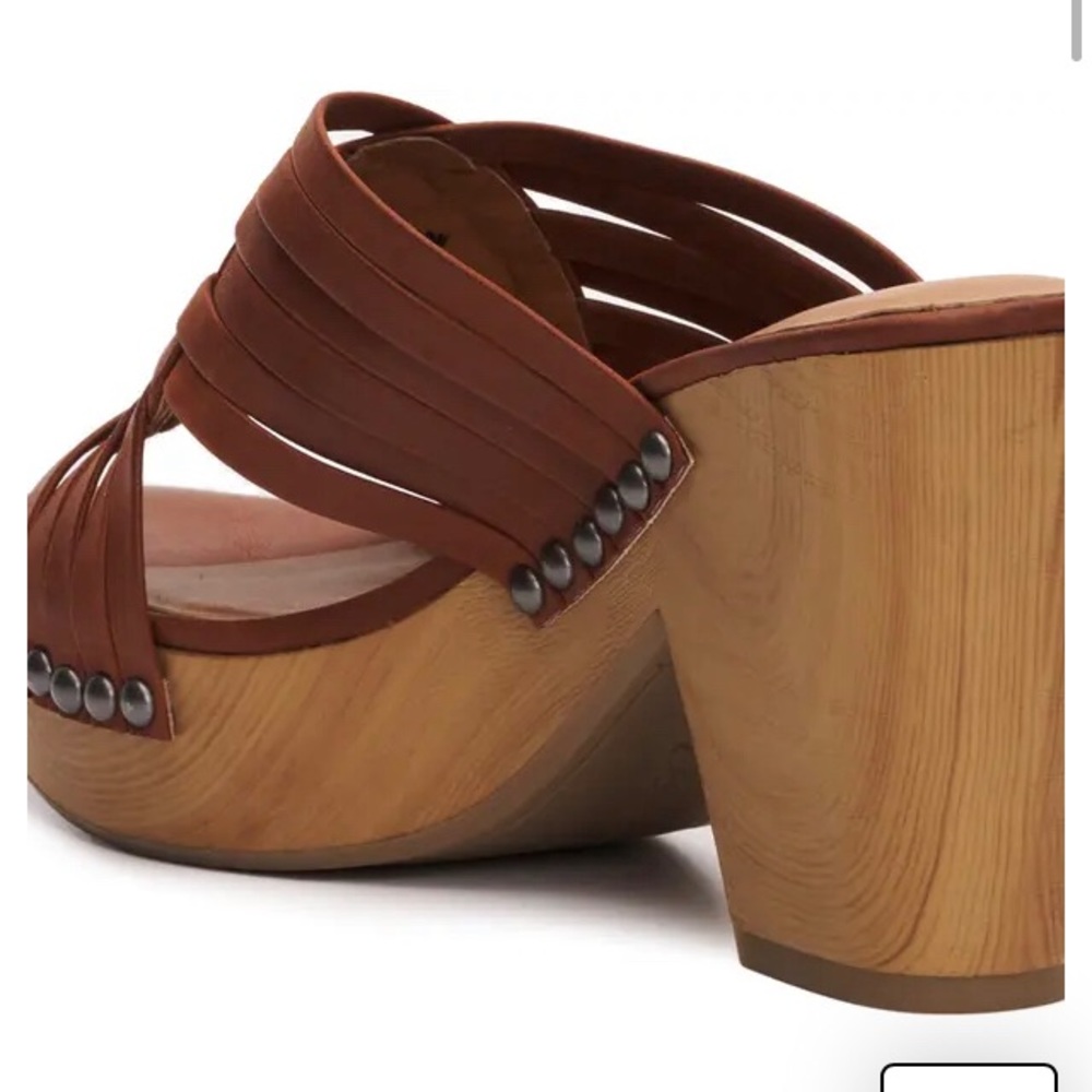 Lucky Brand Tellimi Platform Sandal - Picture 2 of 7